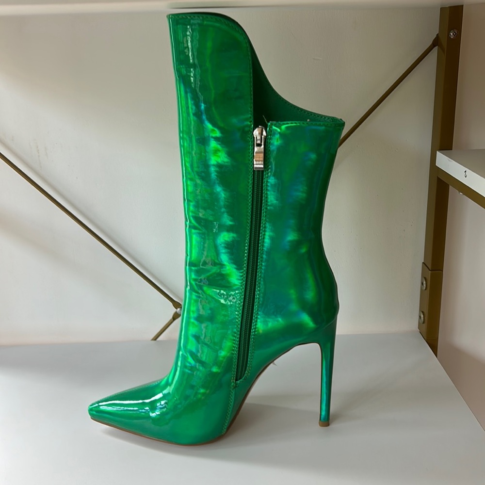 Axels Wang Halo Boots Metallic Green